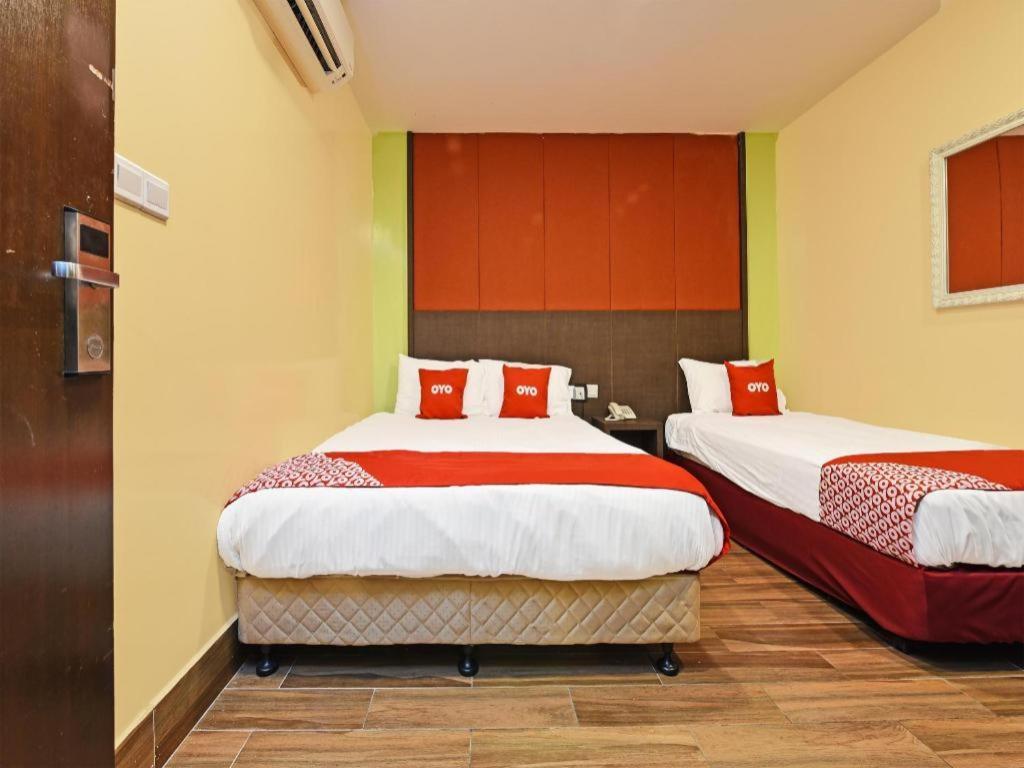 Capital O 90574 Hotel Glo Куала-Лумпур Екстер'єр фото